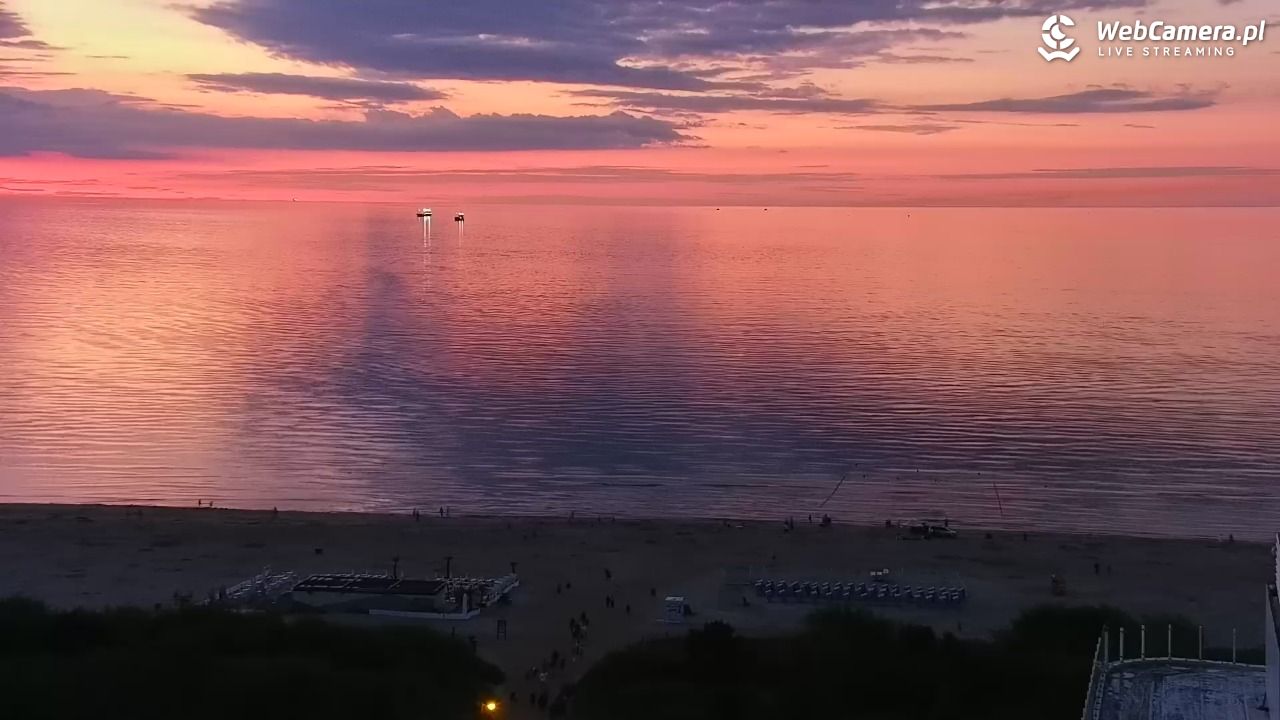 ŚWINOUJŚCIE - widok na plaże i morze - 24 lipiec 2025, 21:51