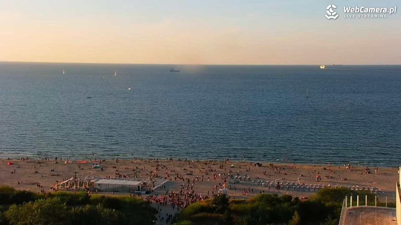 ŚWINOUJŚCIE - widok na plaże i morze - 12 sierpień 2026, 19:57