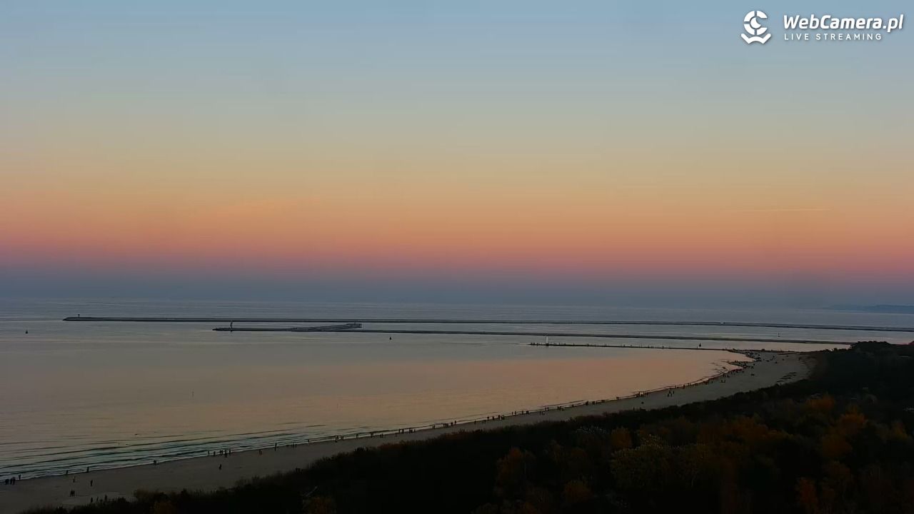 ŚWINOUJŚCIE - widok na plaże i morze - 08 listopad 2025, 16:08