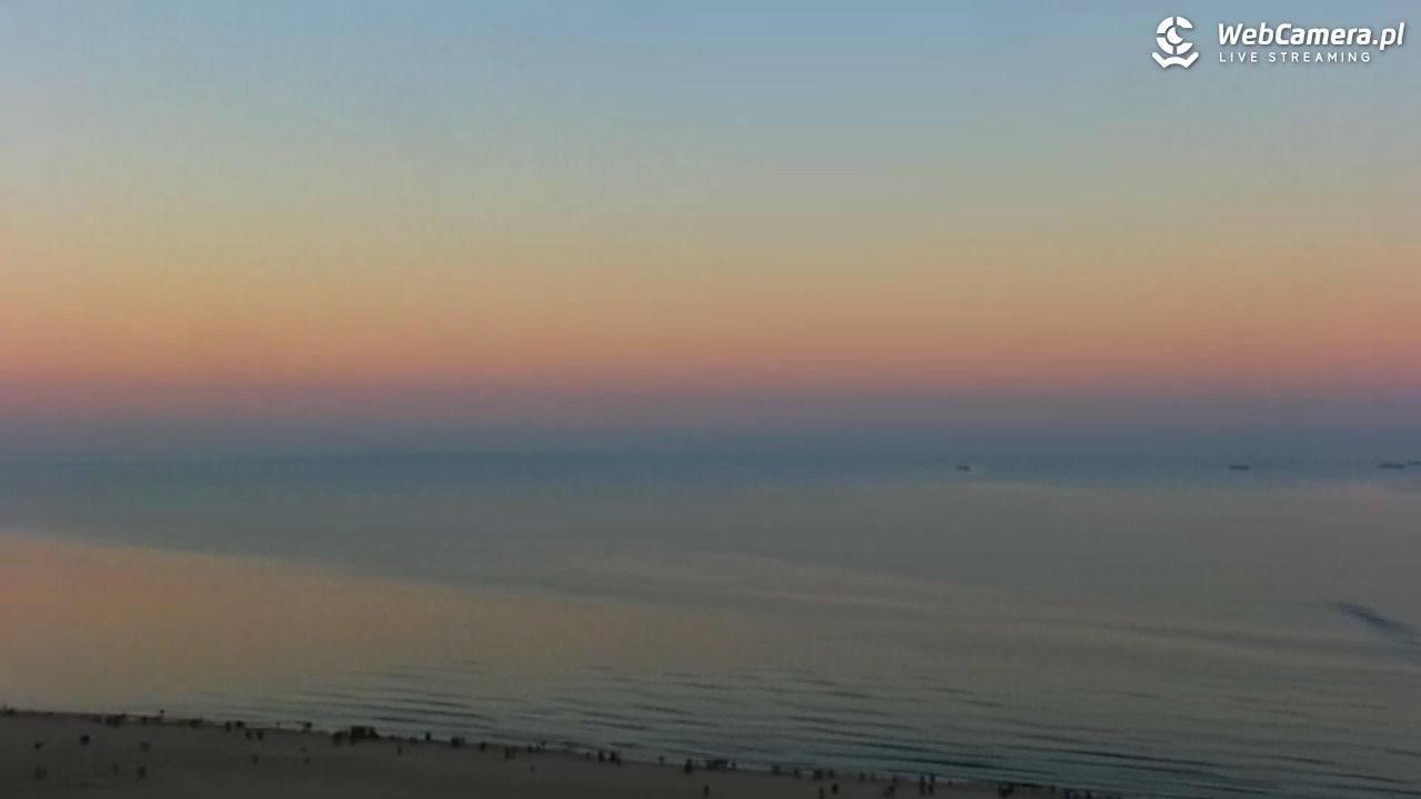 ŚWINOUJŚCIE - widok na plaże i morze - 08 listopad 2025, 16:08