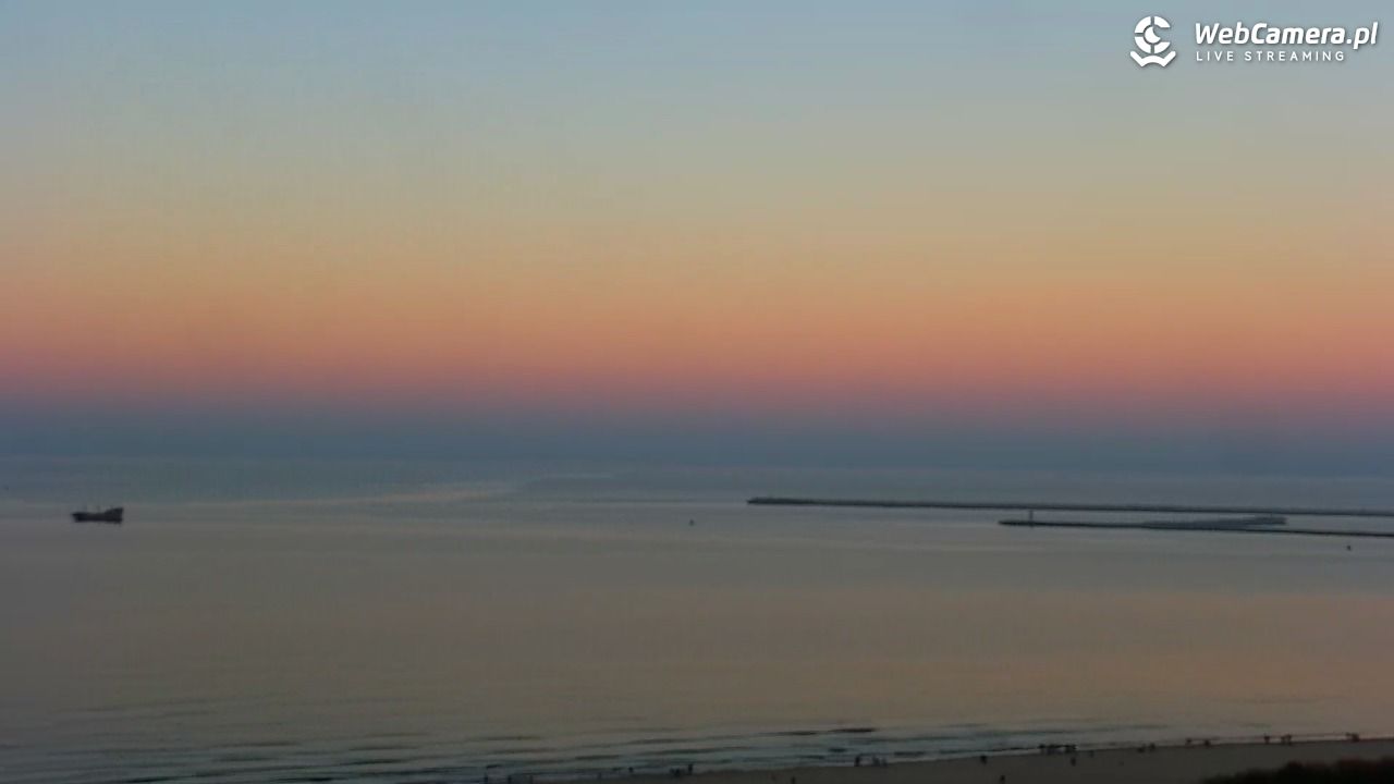 ŚWINOUJŚCIE - widok na plaże i morze - 08 listopad 2025, 16:08