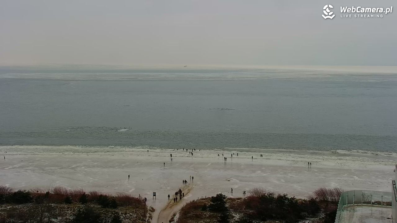 ŚWINOUJŚCIE - widok na plaże i morze - 08 luty 2026, 12:39