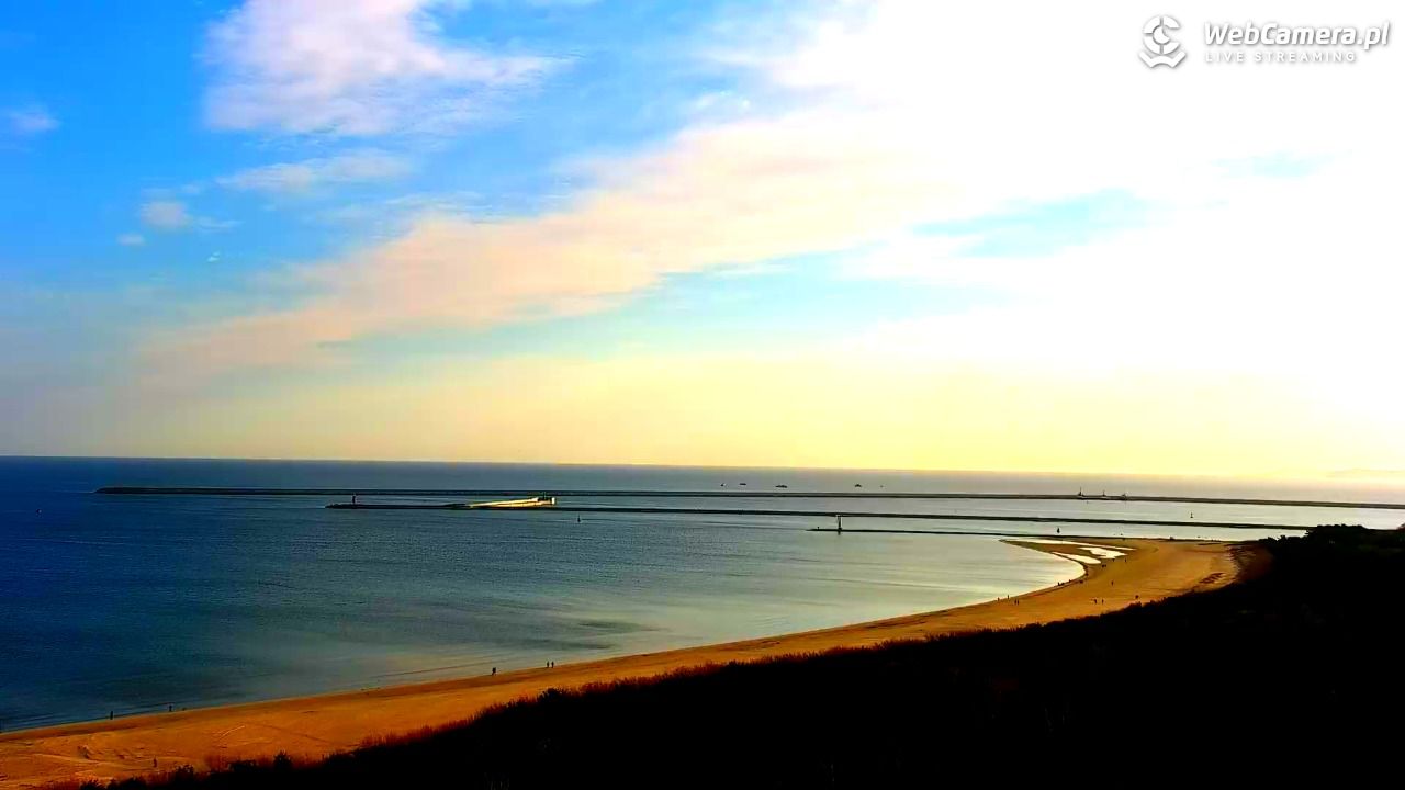 ŚWINOUJŚCIE - widok na plaże i morze - 28 marzec 2026, 07:47