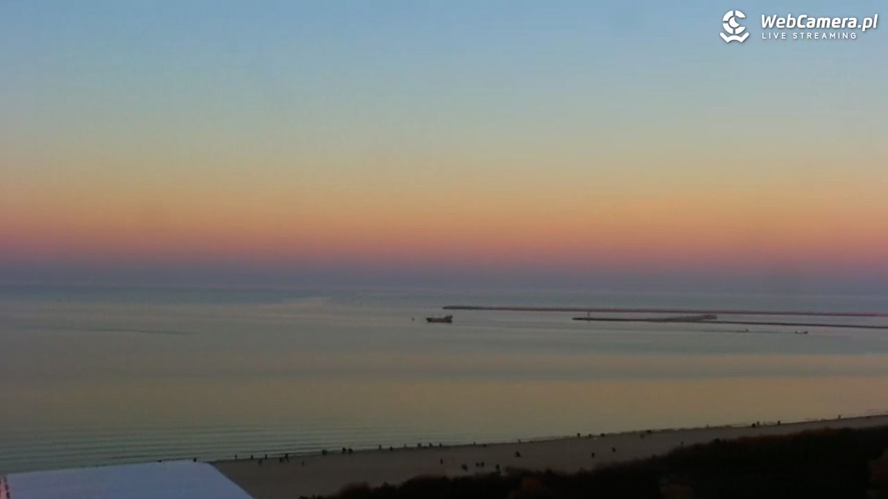 ŚWINOUJŚCIE - widok na plaże i morze - 08 listopad 2025, 16:02