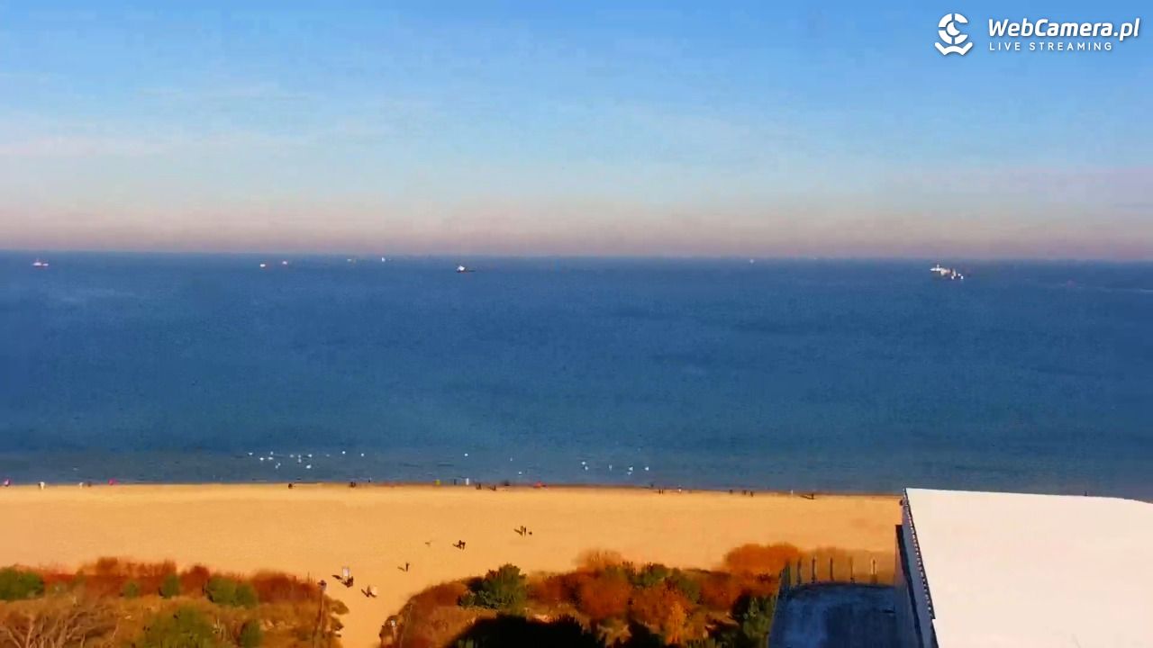 ŚWINOUJŚCIE - widok na plaże i morze - 06 listopad 2025, 10:31