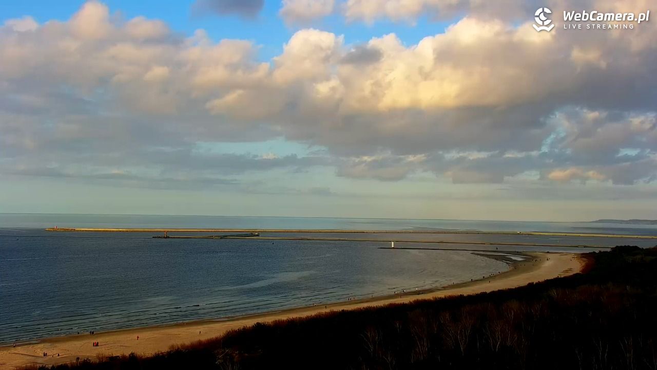 ŚWINOUJŚCIE - widok na plaże i morze - 29 marzec 2026, 18:40