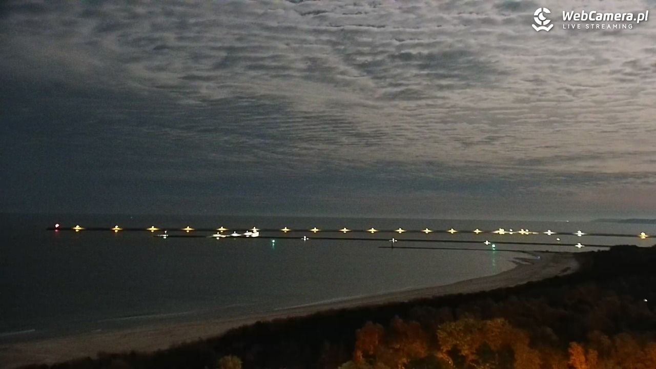 ŚWINOUJŚCIE - widok na plaże i morze - 05 listopad 2025, 19:05