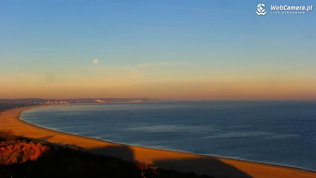 ŚWINOUJŚCIE - widok na plaże i morze - 06 listopad 2025, 08:05