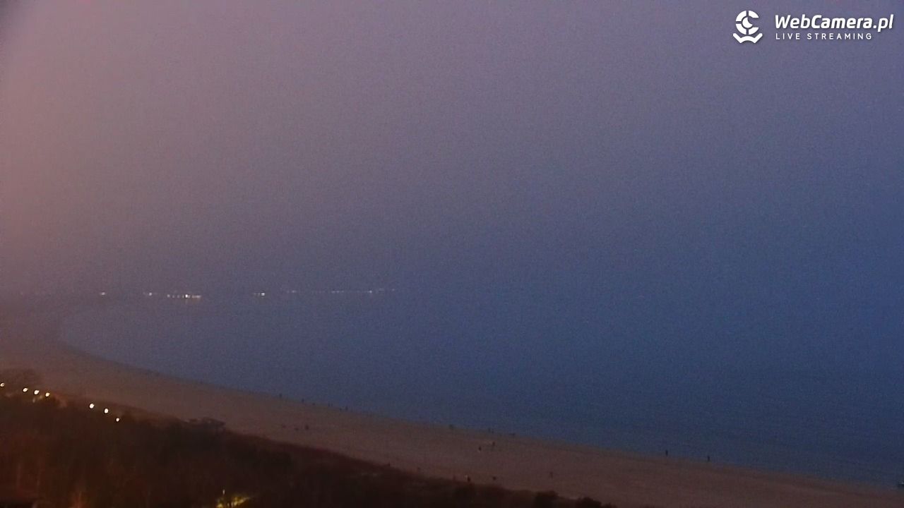 ŚWINOUJŚCIE - widok na plaże i morze - 20 grudzień 2025, 16:19