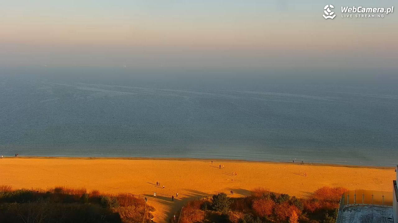 ŚWINOUJŚCIE - widok na plaże i morze - 08 listopad 2025, 09:04