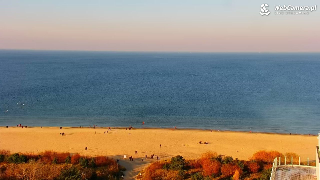 ŚWINOUJŚCIE - widok na plaże i morze - 07 listopad 2025, 14:33