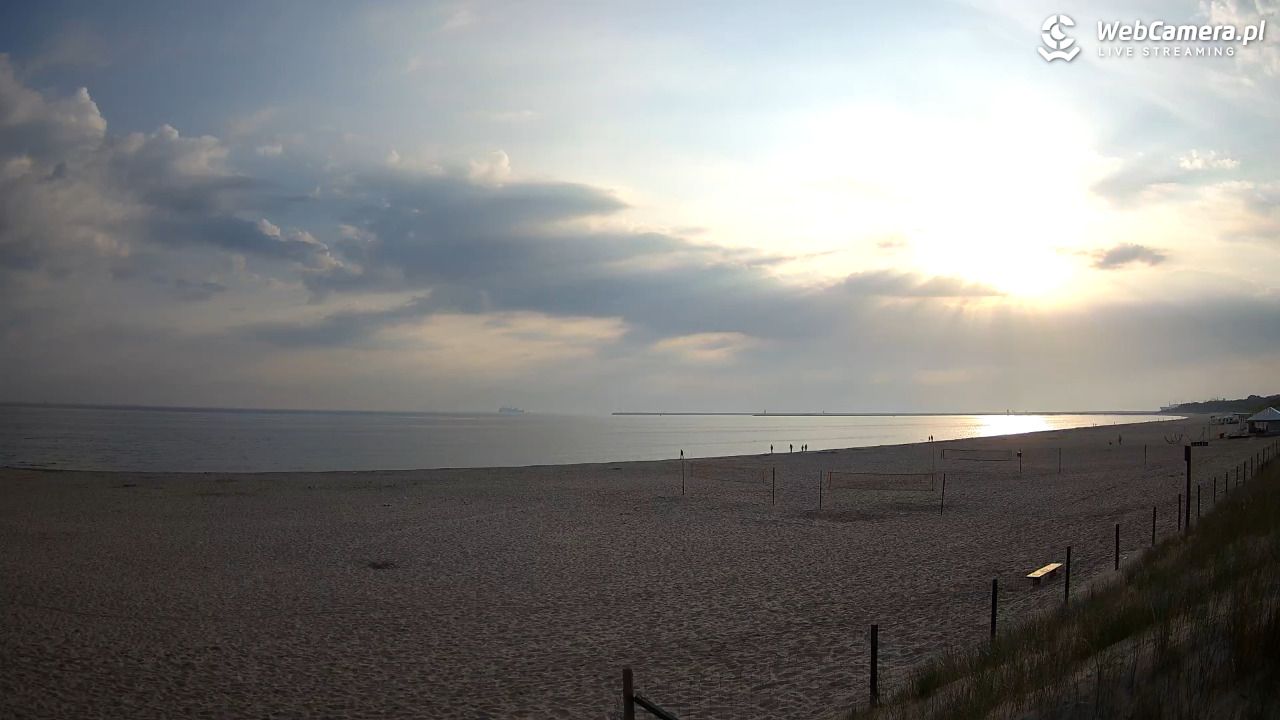 ŚWINOUJŚCIE - widok na plażę - 24 maj 2026, 06:30