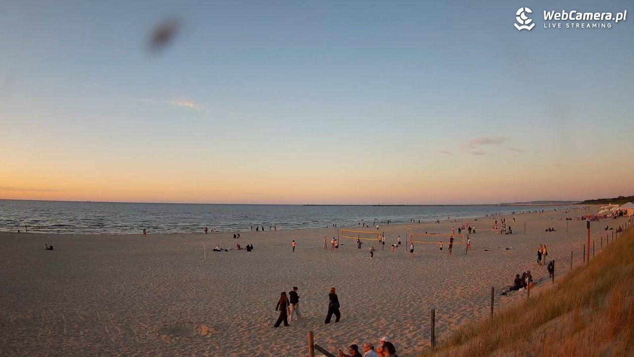 ŚWINOUJŚCIE - widok na plażę - 25 maj 2026, 21:06