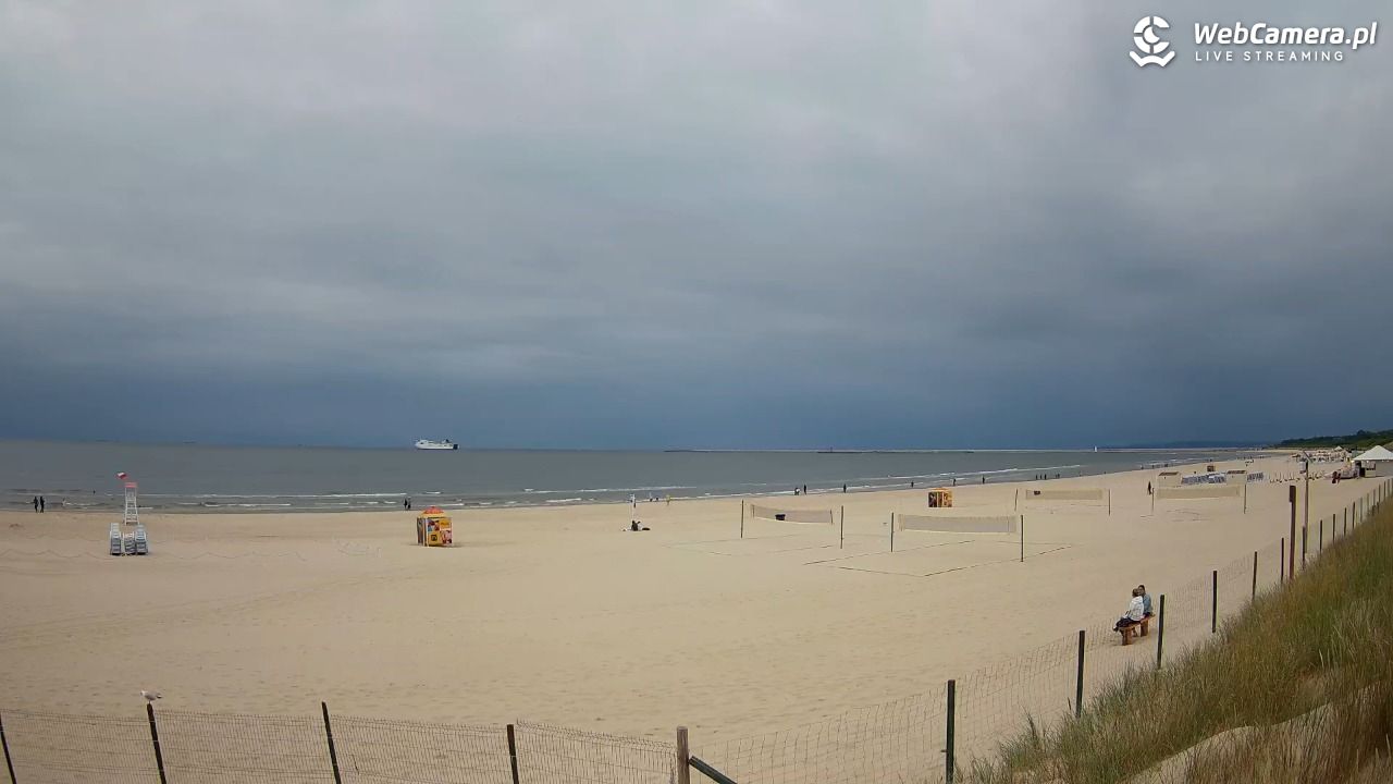 ŚWINOUJŚCIE - widok na plażę - 24 czerwiec 2025, 20:56