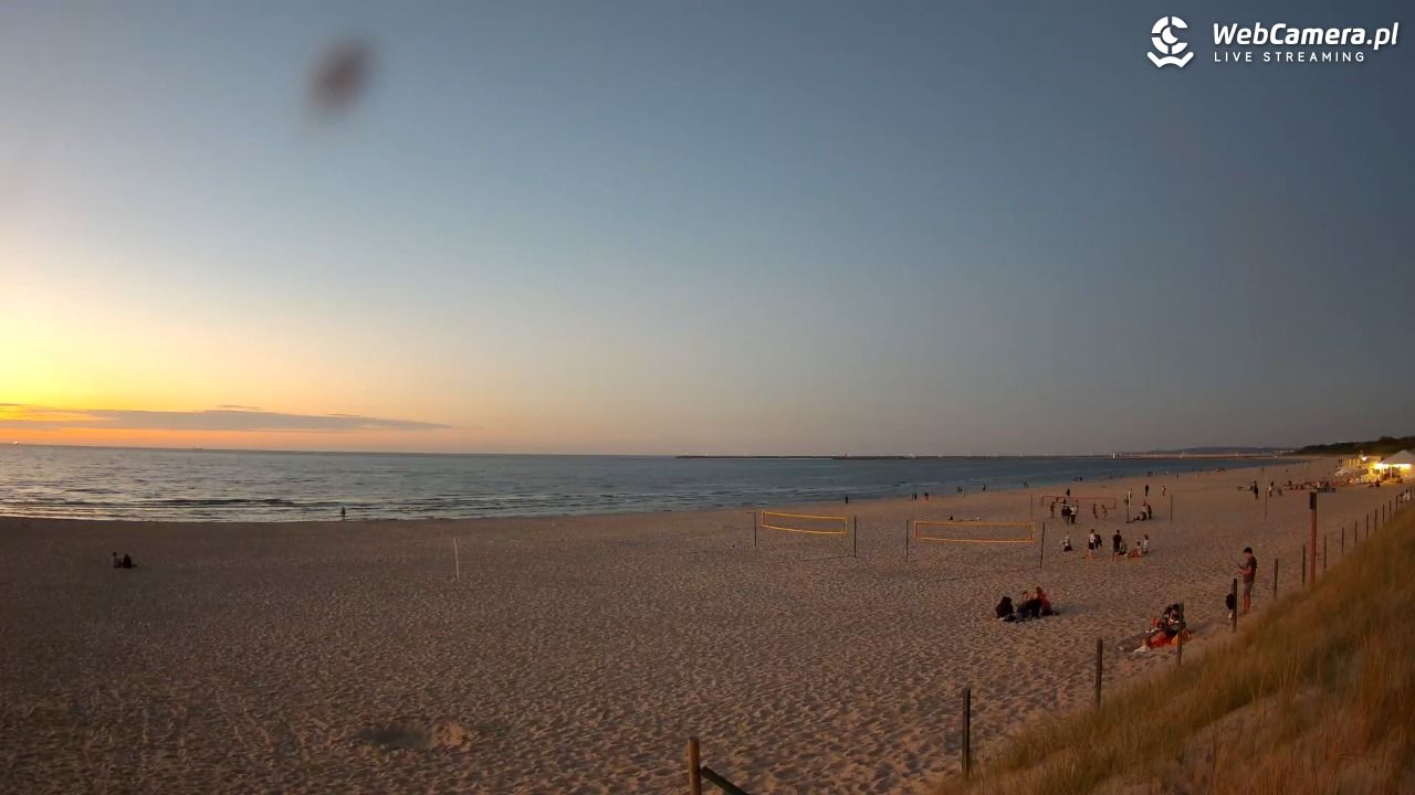 ŚWINOUJŚCIE - widok na plażę - 25 maj 2026, 21:56
