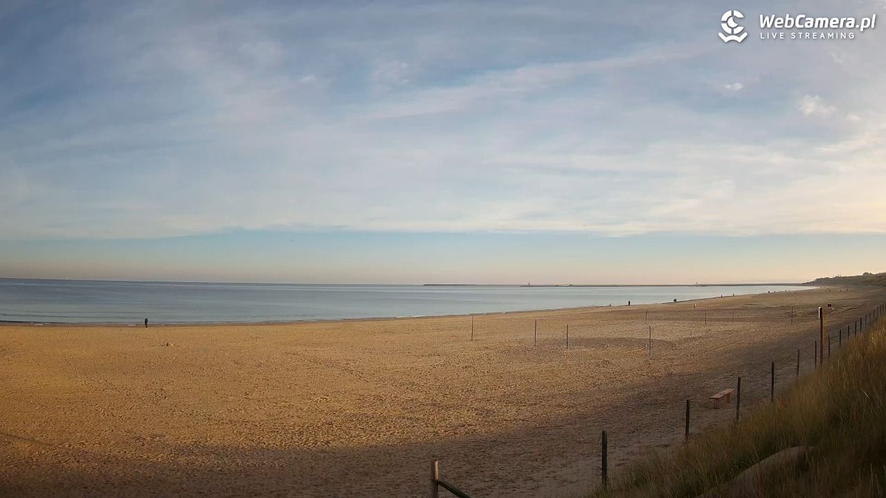 ŚWINOUJŚCIE - widok na plażę - 01 listopad 2025, 08:19