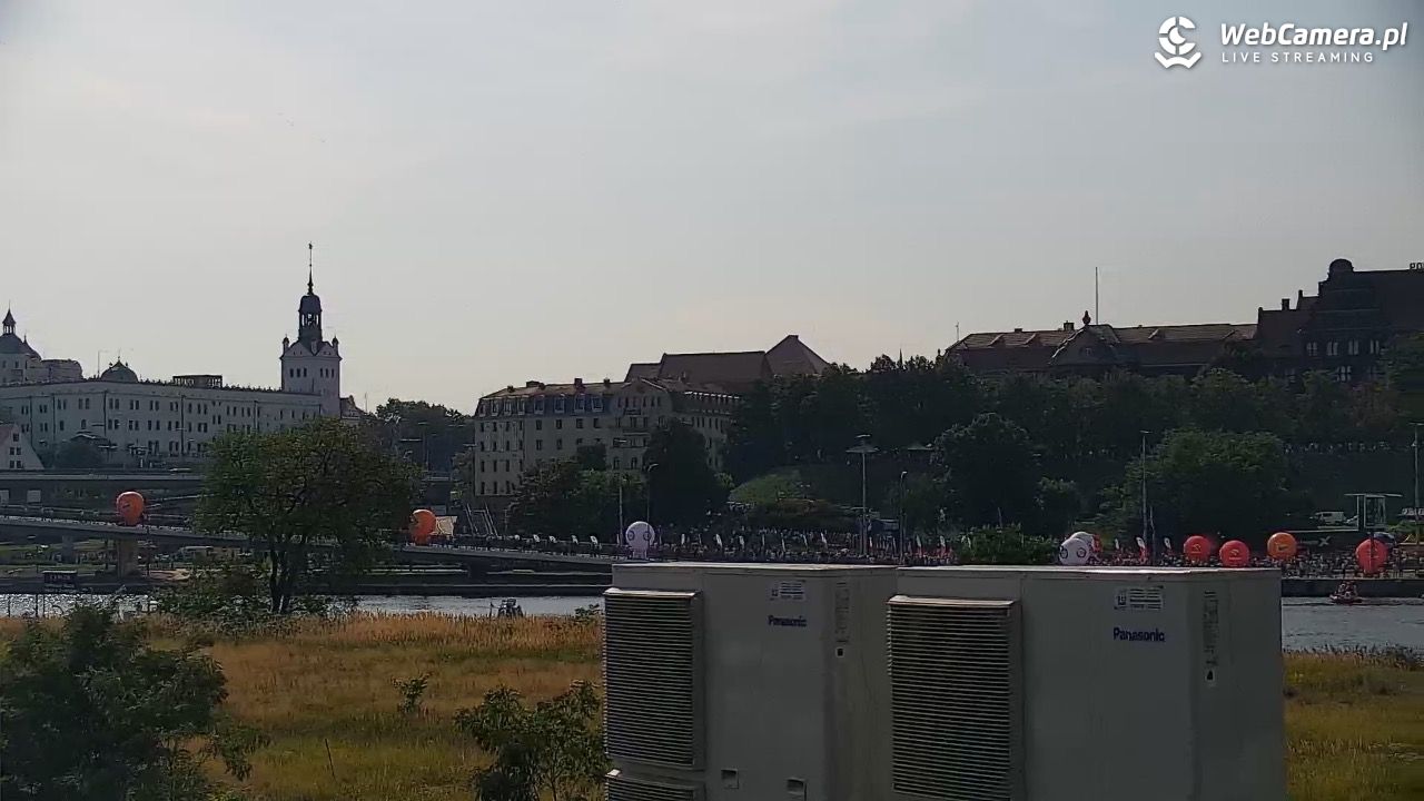 Widok na Bulwary Szczecińskie - 04 sierpień 2026, 16:22