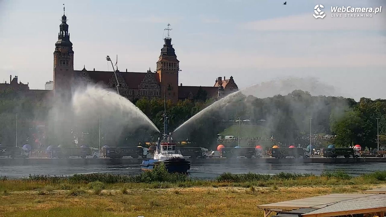 Widok na Bulwary Szczecińskie - 04 sierpień 2026, 16:25
