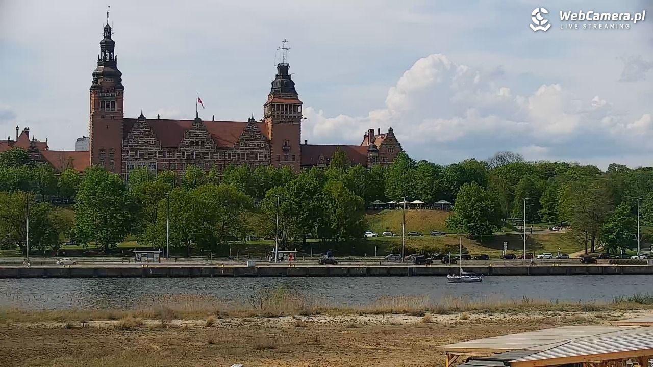 Widok na Bulwary Szczecińskie - 03 maj 2026, 15:17