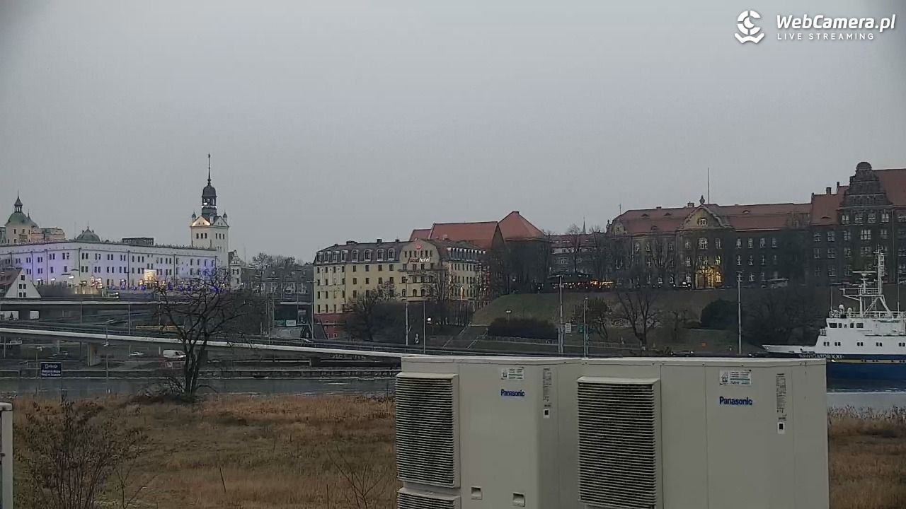 Widok na Bulwary Szczecińskie - 25 styczeń 2026, 16:16