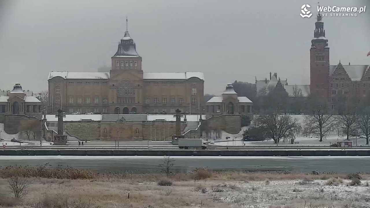 Widok na Bulwary Szczecińskie - 26 styczeń 2026, 12:20