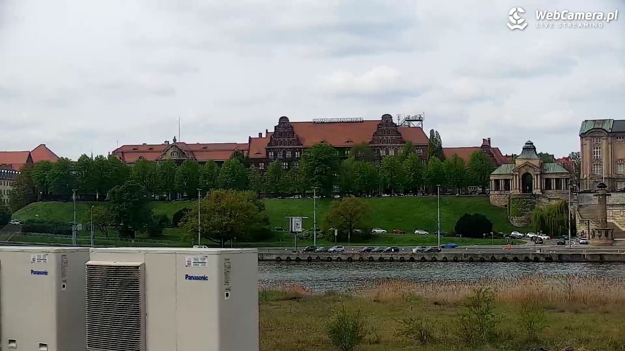 Widok na Bulwary Szczecińskie - 24 kwiecień 2025, 13:11