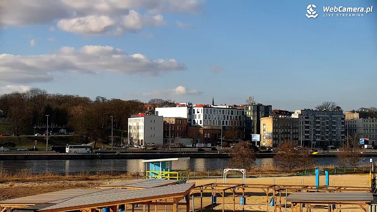 Widok na Bulwary Szczecińskie - 17 marzec 2026, 15:53