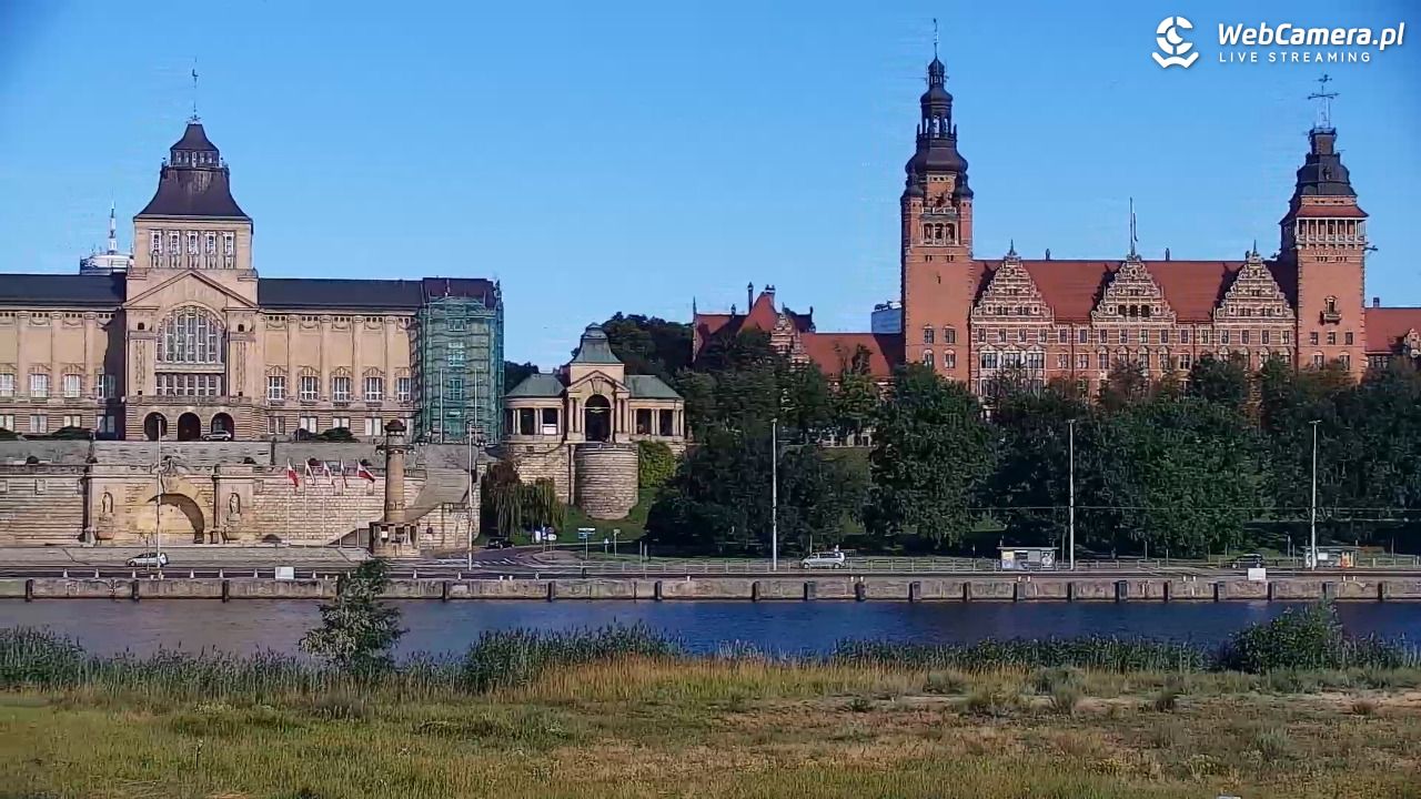 Widok na Bulwary Szczecińskie - 02 sierpień 2026, 08:15