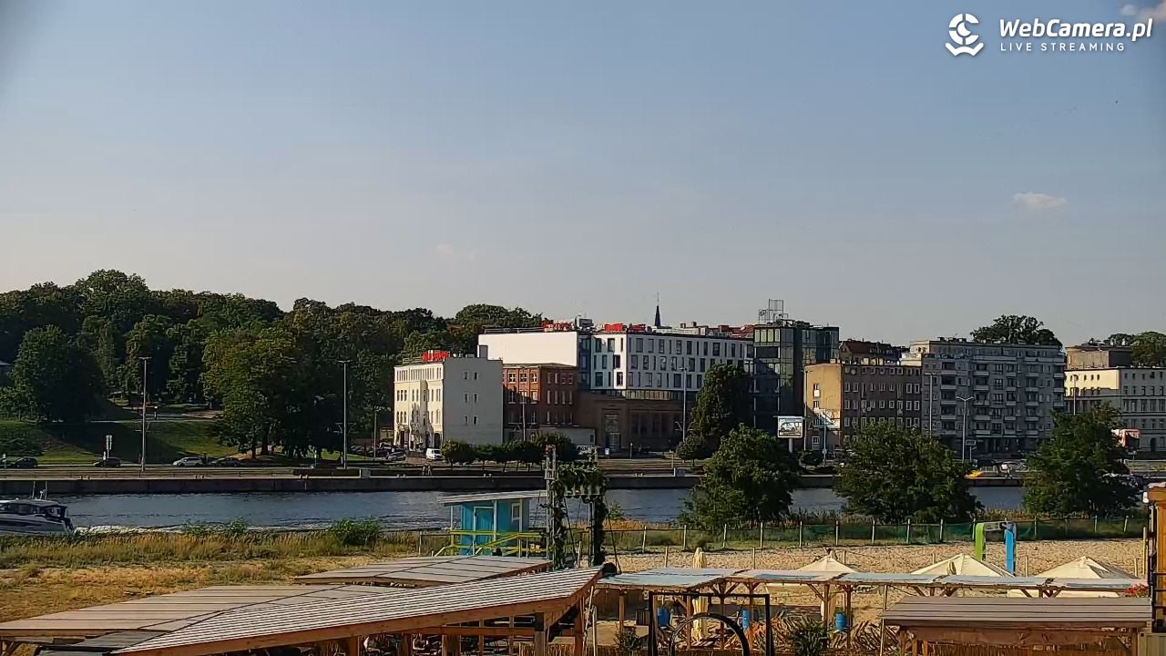 Widok na Bulwary Szczecińskie - 30 lipiec 2026, 17:38