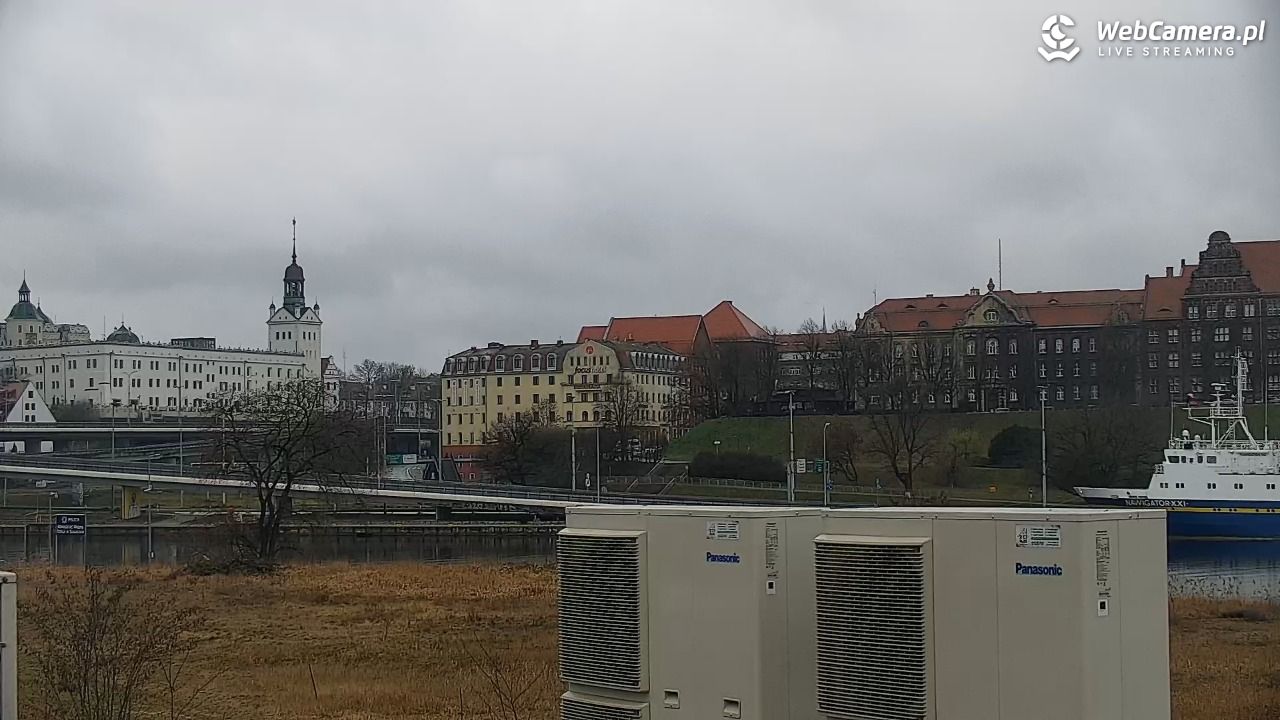 Widok na Bulwary Szczecińskie - 15 marzec 2026, 11:06