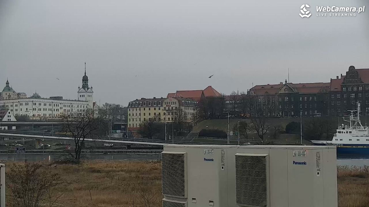 Widok na Bulwary Szczecińskie - 25 styczeń 2026, 16:01