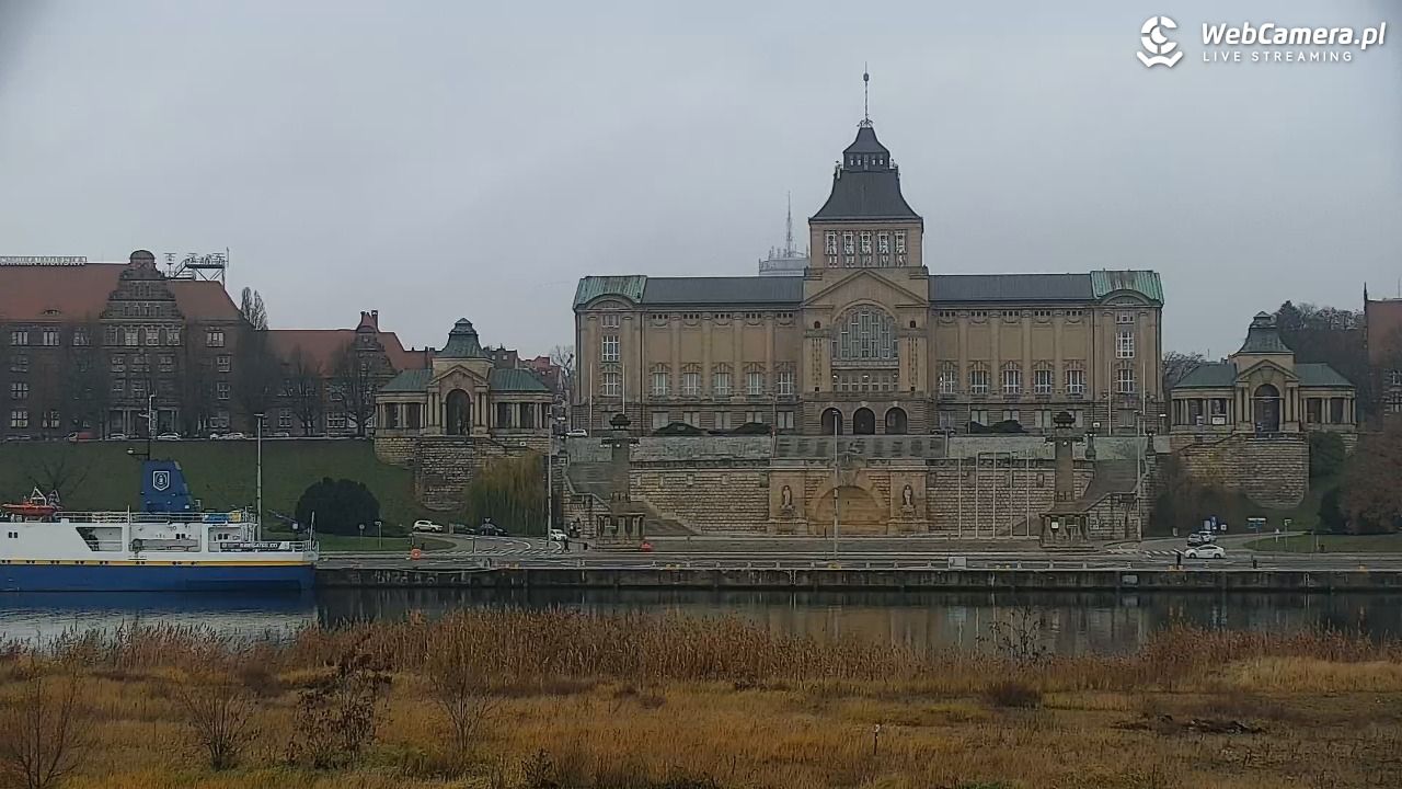 Widok na Bulwary Szczecińskie - 06 grudzień 2025, 09:16