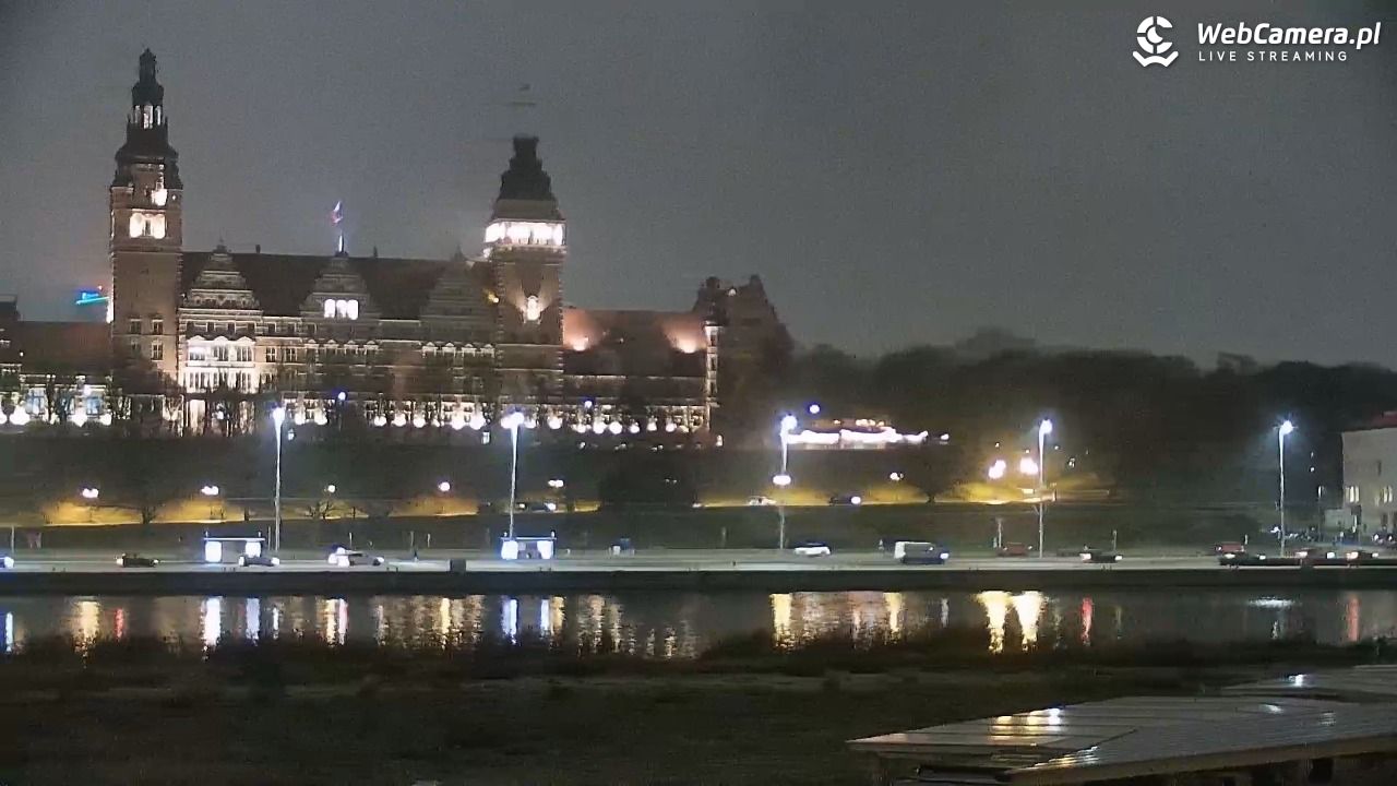 Widok na Bulwary Szczecińskie - 04 grudzień 2025, 17:31