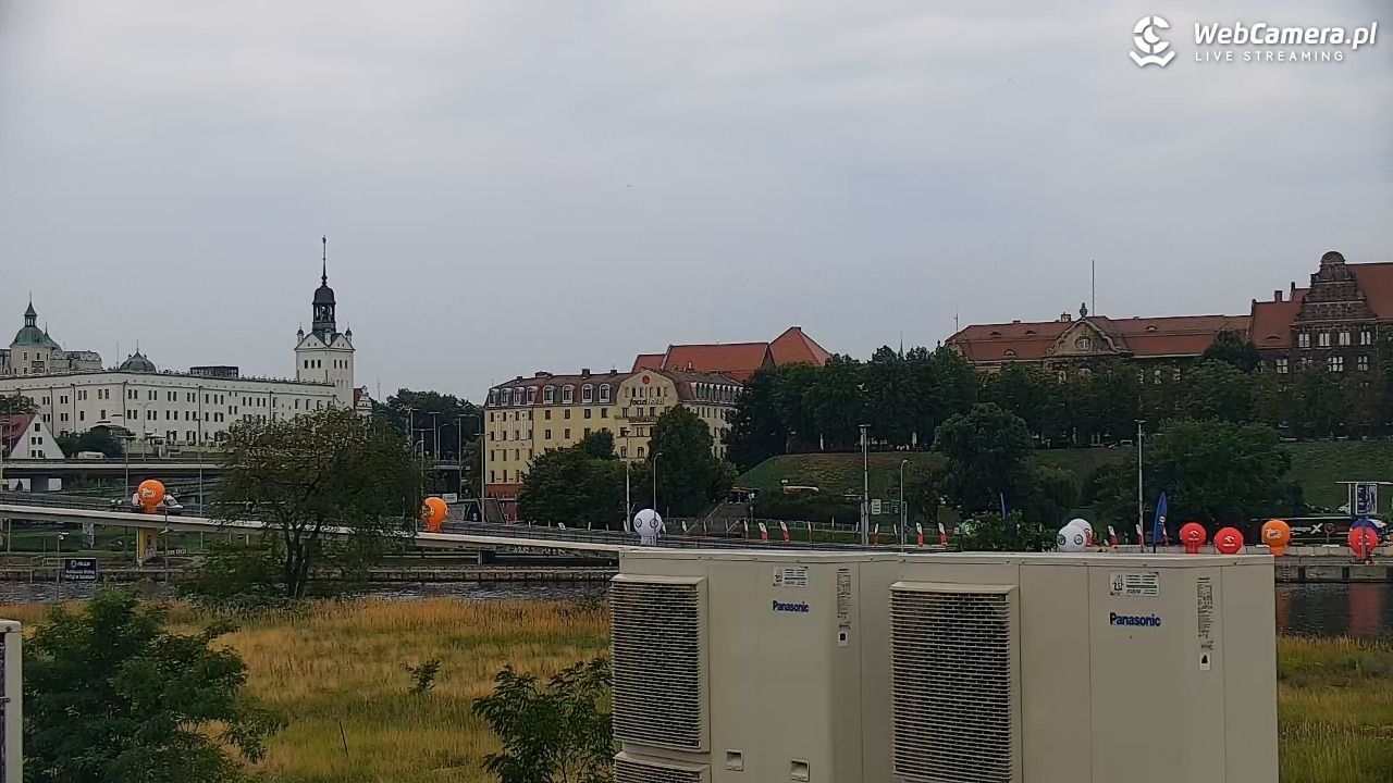 Widok na Bulwary Szczecińskie - 04 sierpień 2026, 11:28
