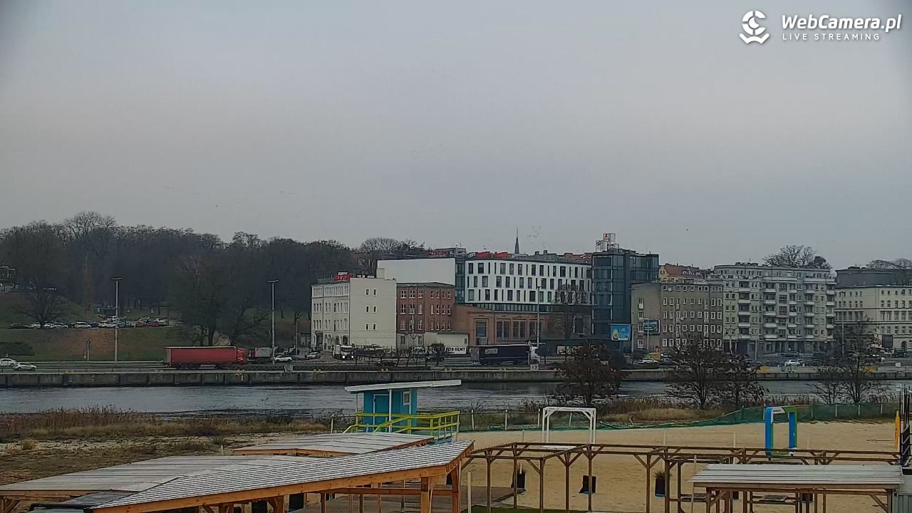 Widok na Bulwary Szczecińskie - 03 grudzień 2025, 08:30