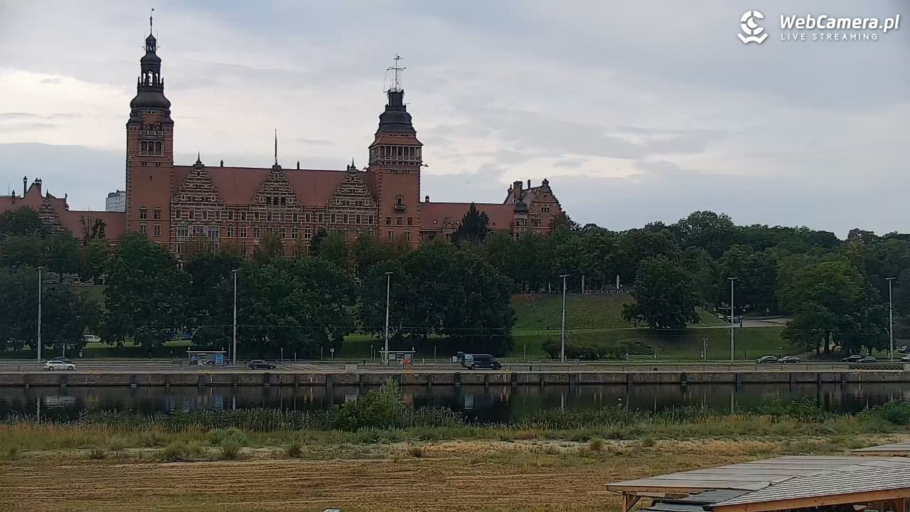 Widok na Bulwary Szczecińskie - 10 sierpień 2026, 07:23