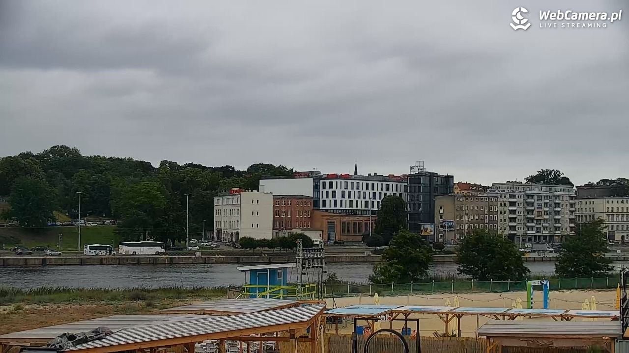 Widok na Bulwary Szczecińskie - 15 czerwiec 2026, 14:36