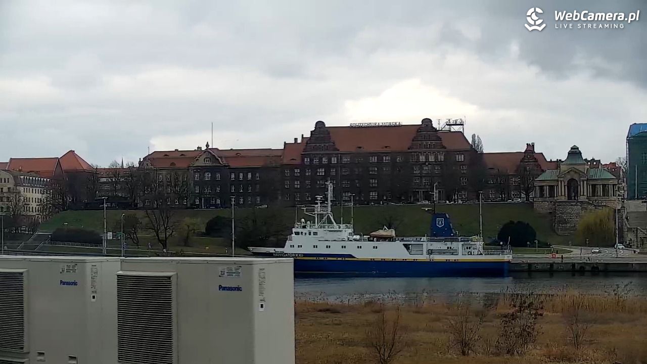 Widok na Bulwary Szczecińskie - 15 marzec 2026, 14:27