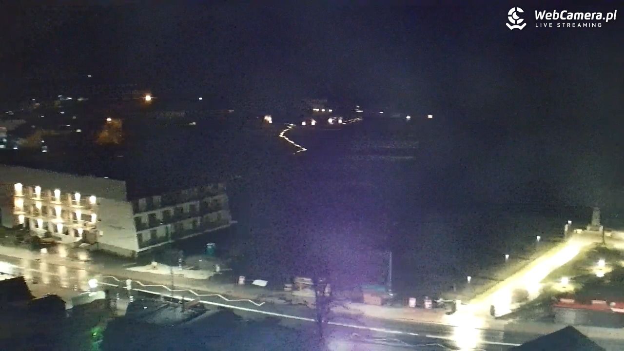 Szczyrk - widok na miasto - 31 marzec 2026, 22:13