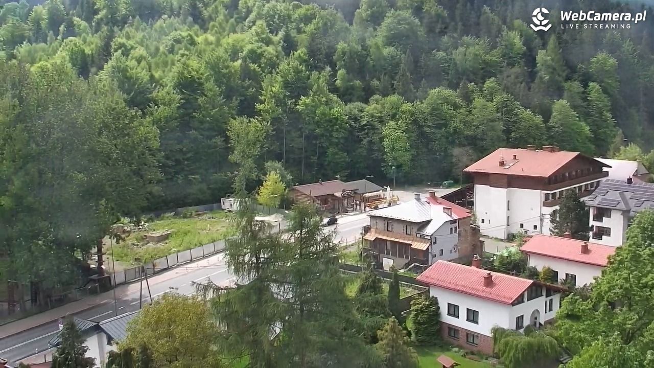 Szczyrk - widok na miasto - 16 maj 2025, 11:05