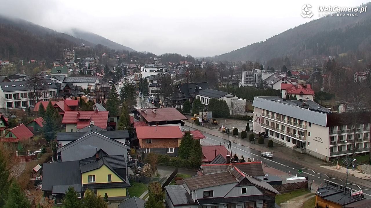 Szczyrk - widok na miasto - 01 kwiecień 2026, 17:38