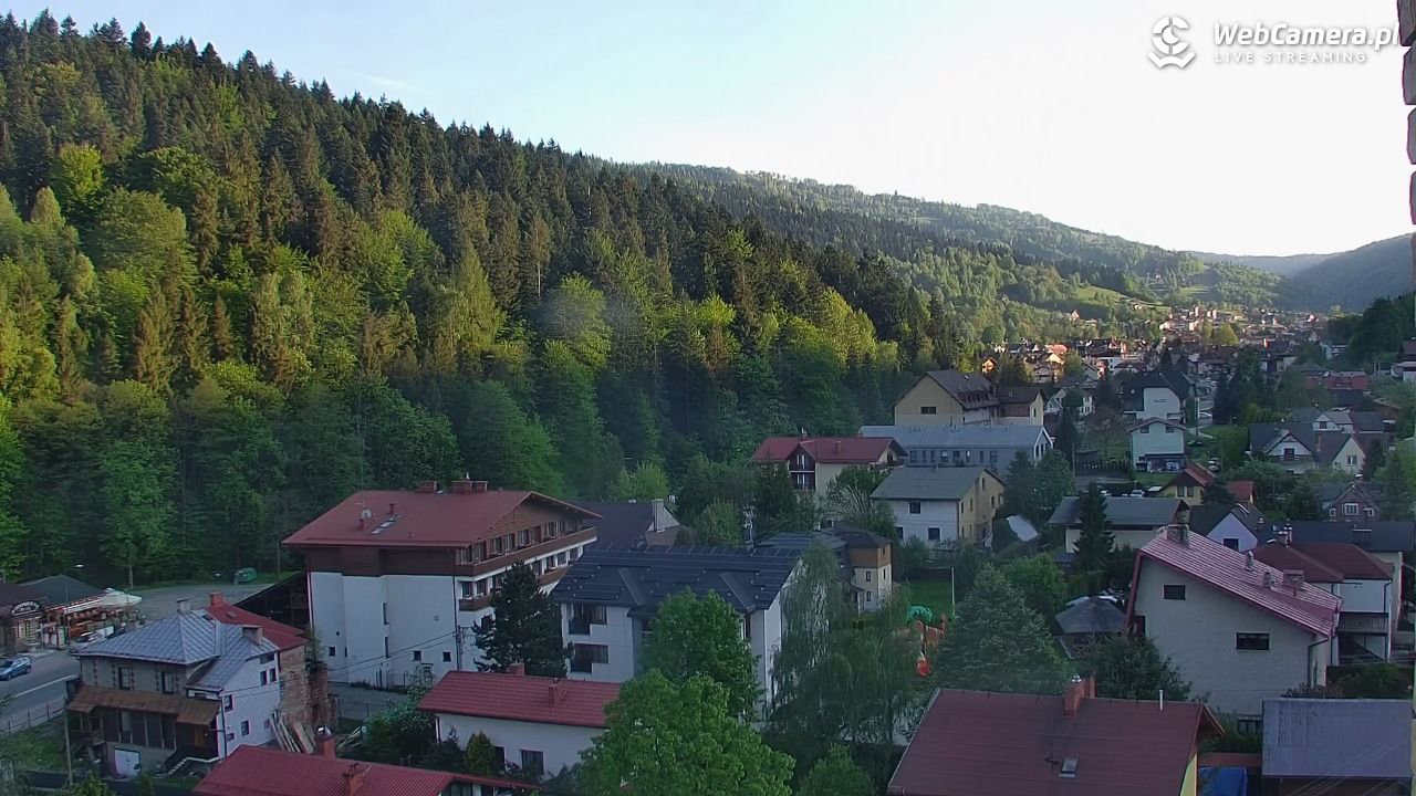 Szczyrk - widok na miasto - 19 maj 2026, 18:50