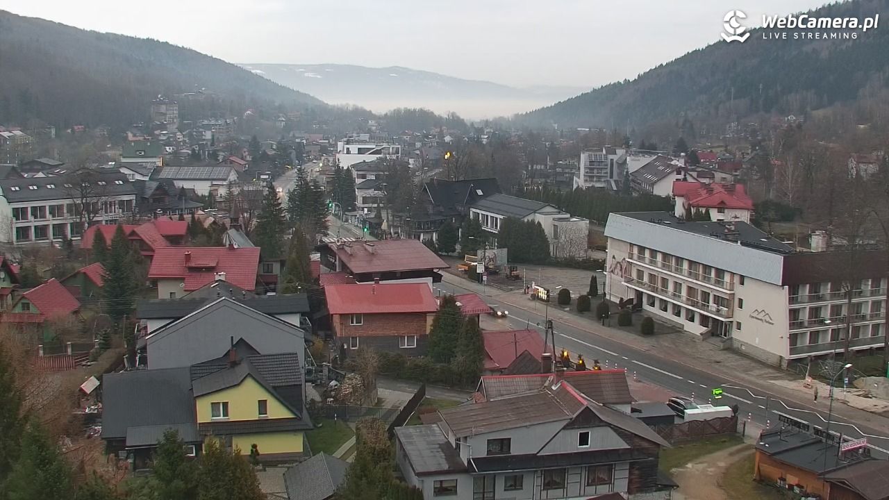 Szczyrk - widok na miasto - 02 kwiecień 2026, 06:17