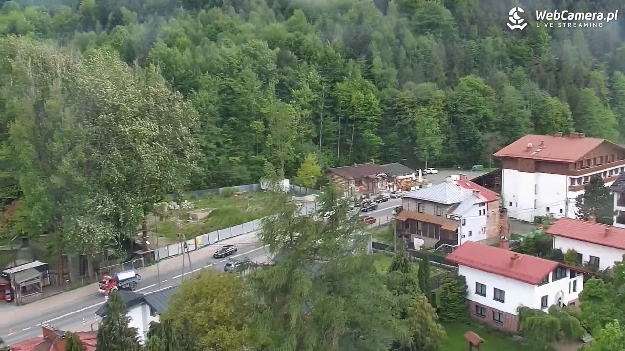 Szczyrk - widok na miasto - 16 maj 2025, 14:09