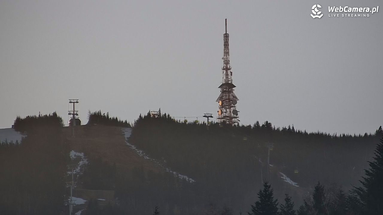 Szczyrk - widok na miasto - 12 grudzień 2025, 08:51