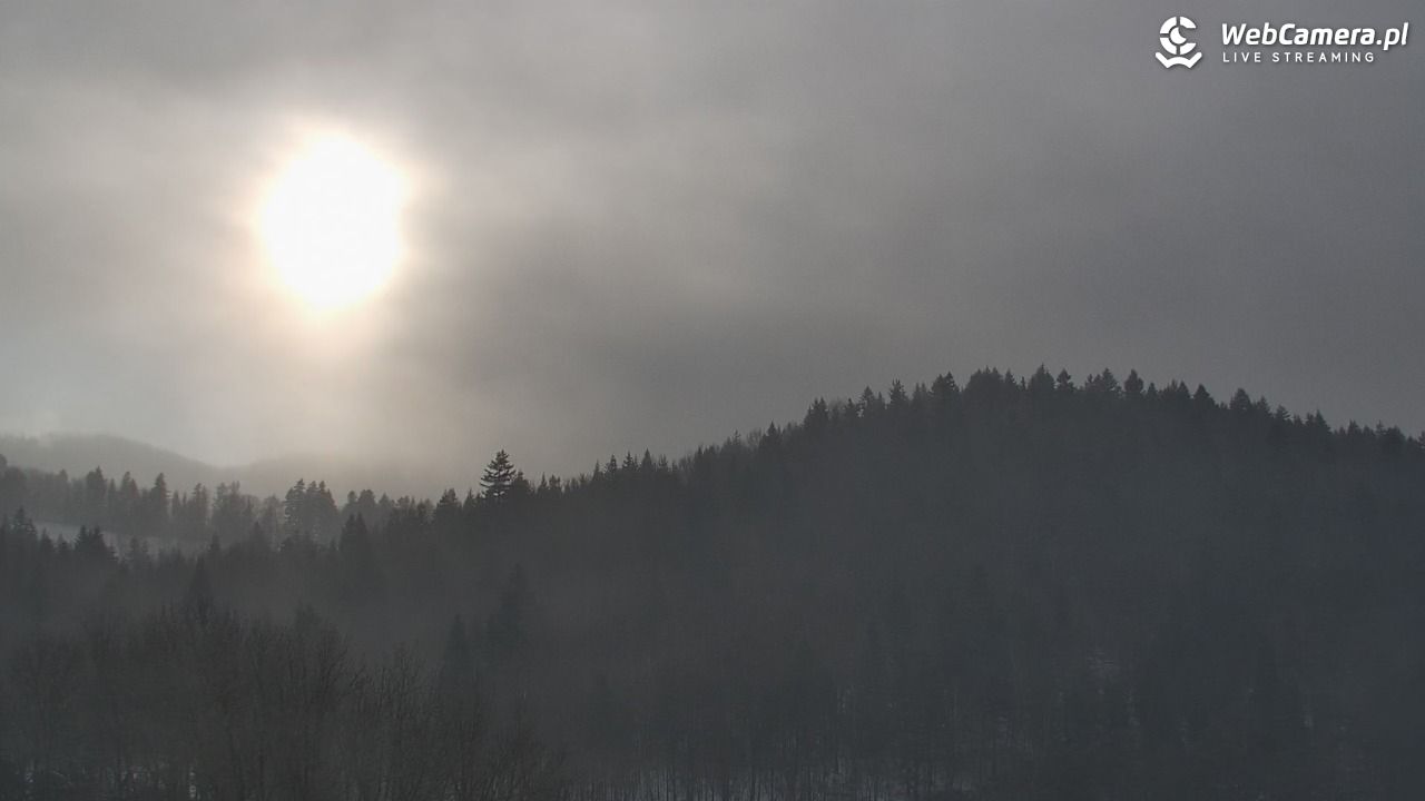 Szczyrk - widok na miasto - 01 luty 2026, 10:07