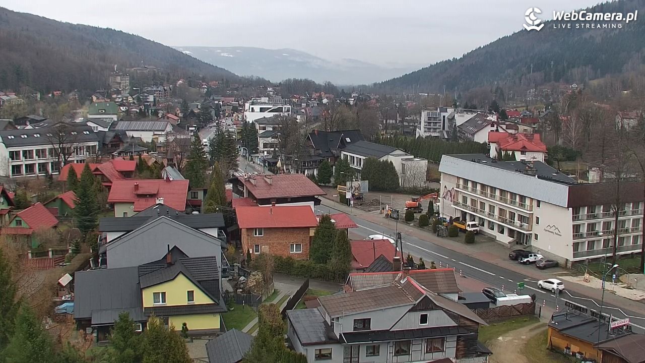 Szczyrk - widok na miasto - 30 marzec 2026, 09:08