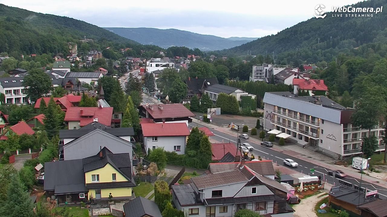 Szczyrk - widok na miasto - 07 lipiec 2026, 20:04