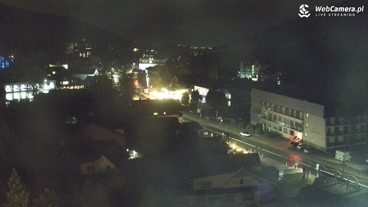 Szczyrk - widok na miasto - 18 październik 2025, 01:08