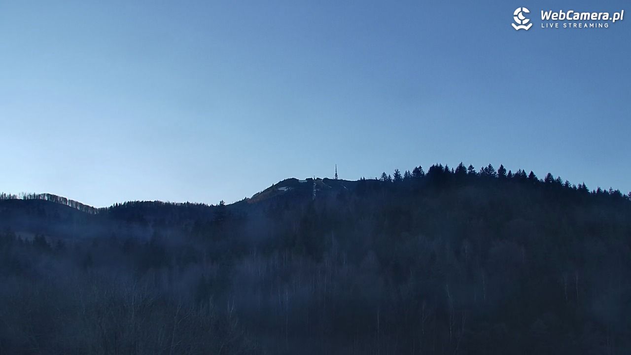 Szczyrk - widok na miasto - 13 grudzień 2025, 08:25